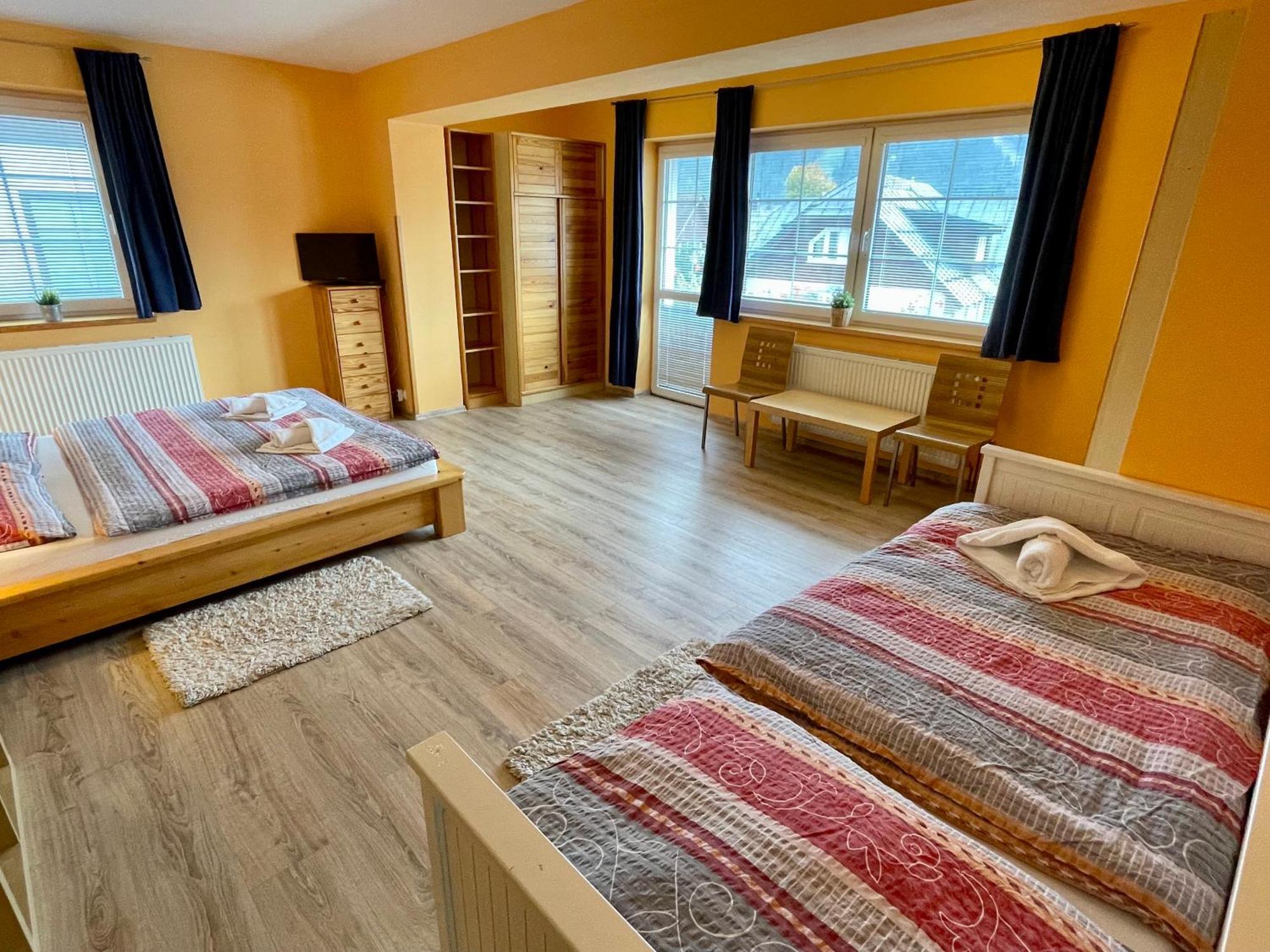 King Size Apartman Pension Monika Шпиндлерув-Млин Экстерьер фото