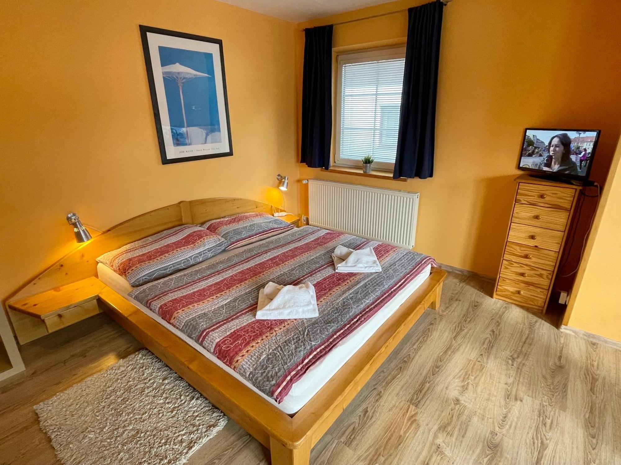 King Size Apartman Pension Monika Шпиндлерув-Млин Экстерьер фото