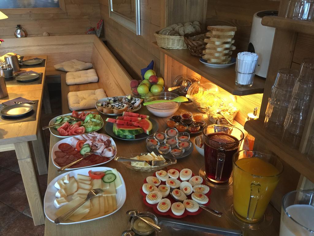 King Size Apartman Pension Monika Шпиндлерув-Млин Экстерьер фото